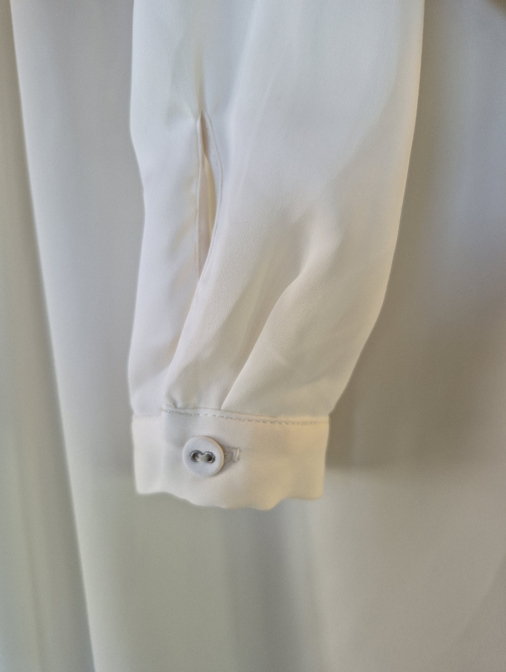 Women's Blouse Long Sleeve Tie-Up - Picture 8 of 8